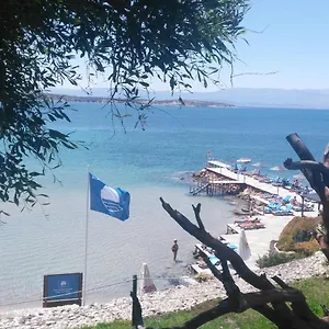 Babaylon 4*, Cesme Turkey