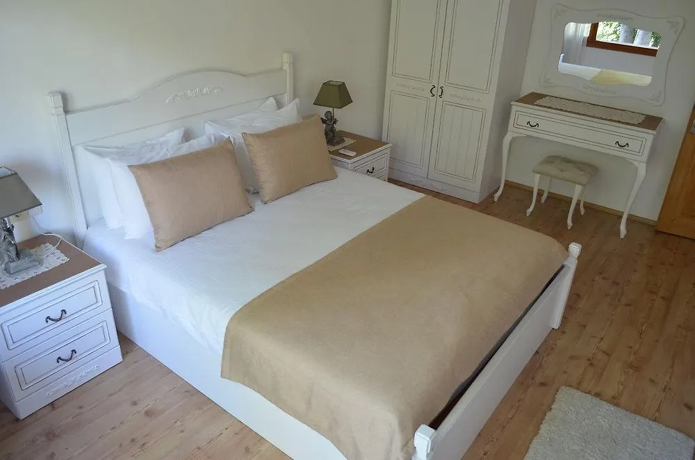 Old Town Deluxe Flats Aparthotel Antalya 3*,